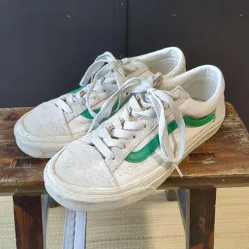 Vans 스웨이드 그린 라인 스니커즈