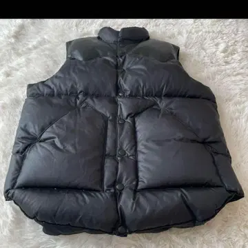 Rocky Mountain Featherbed BEAMS 다운 베스트