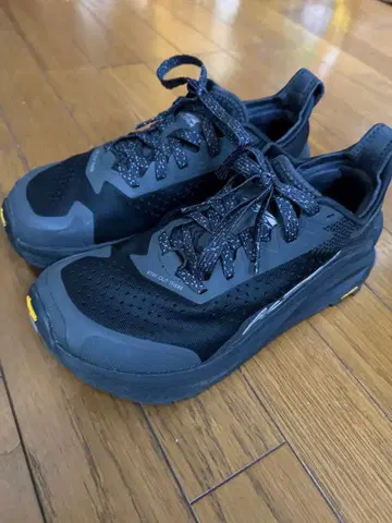 ALTRA 올림푸스 6 블랙