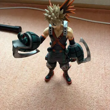 나의 히어로 아카데미아 바쿠고 카츠키 피규어