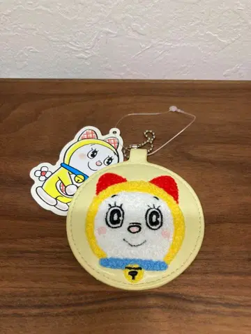 [ 미사용 새상품 ] 스튜디오 클립 도라미 사가라 자수 거울 참