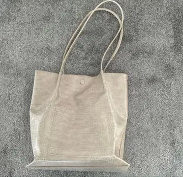 OPAQUE.CLIP 크로커다일 패턴 토트백 베이지