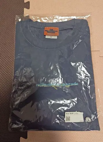 millennium parade 불꽃놀이 롱T L 사이즈