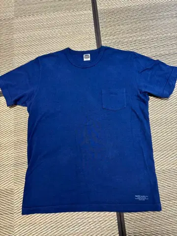 트로피 클로징 T셔츠