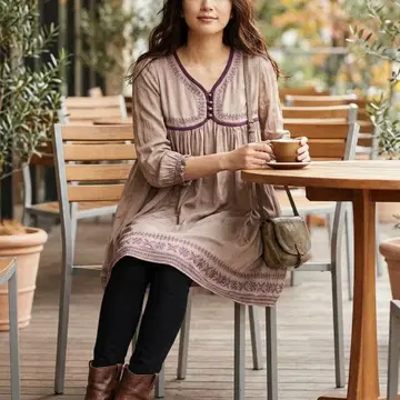 Y5786*레이빔즈 자수 튜닉 원피스 레이온 베이지 퍼플