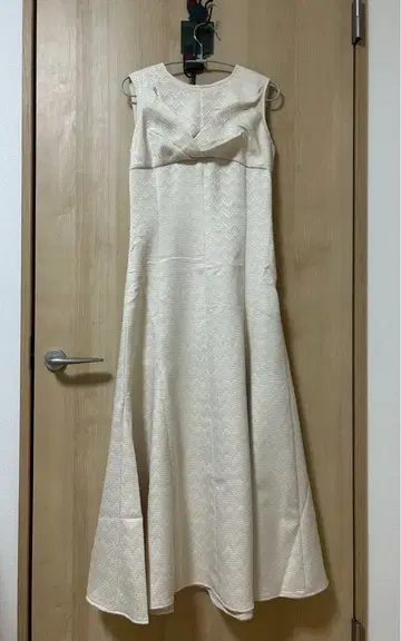 L'AUBE BLANC Front drape jacquard Dress