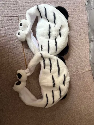 화이트 타이거 모자