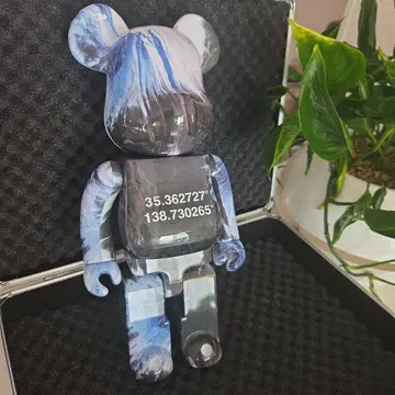 베어브릭 후지산 디자인 400