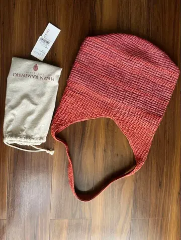 [새상품급] 헬렌 카민스키 라피아 백