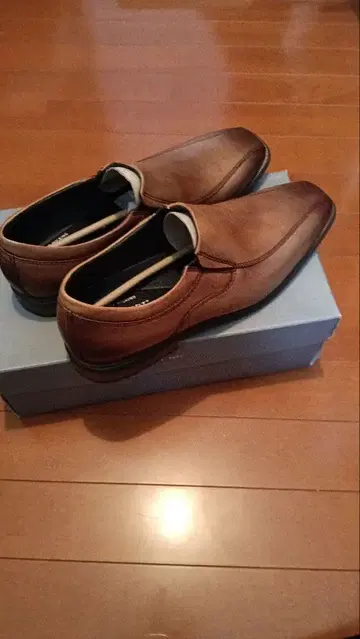 ROCKPORT 브라운 드레스 신발 미사용