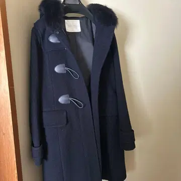 CECIL McBEE 네이비 더플 코트