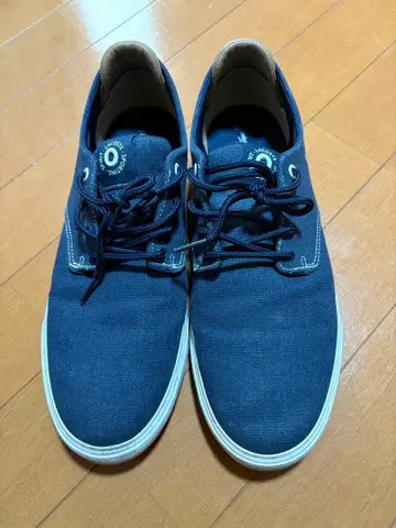 (새상품급) LACOSTE ESPARRE 캔버스 스니커즈