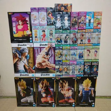 드래곤볼 피규어 미개봉품, 원피스 피규어 미개봉품 합계 38 상자 세트