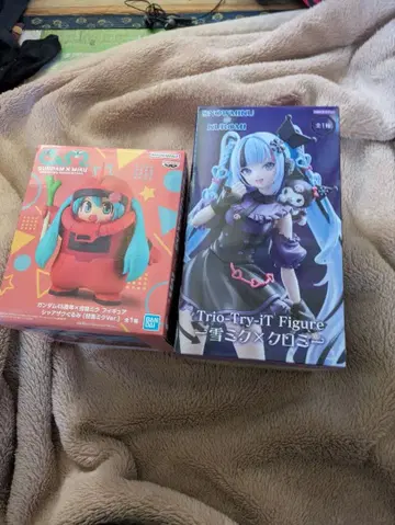 GUNDAM x Miku & 미쿠 피규어 세트