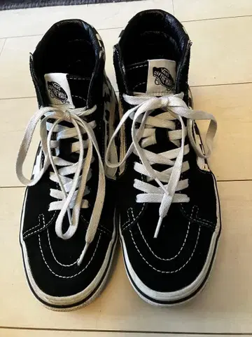 Vans 체커 패턴 하이컷 스니커즈