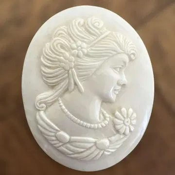 본 카메오 브로치 골동품