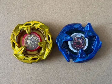 베이블레이드X 샤크엣지 헬즈사이즈 블레이드 랜덤 부스터