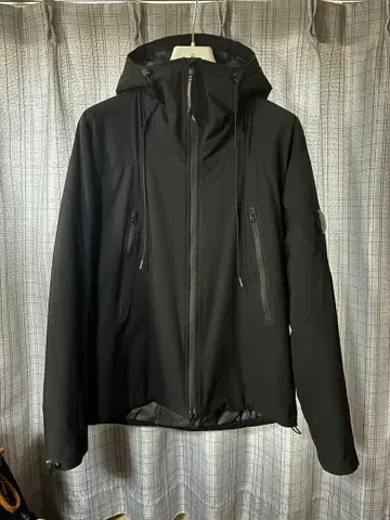 CP Company PRO-TEK 자켓