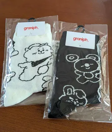 graniph BT21 스케치 삭스 2족 세트