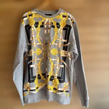 S38.29 BLVCK SCVLE 그레이 그래픽 프린트 트레이닝복