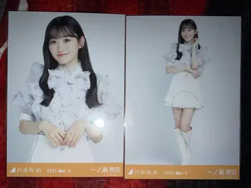 노기자카46 이치노세 미쿠 빅 보타이 블라우스 츄히키