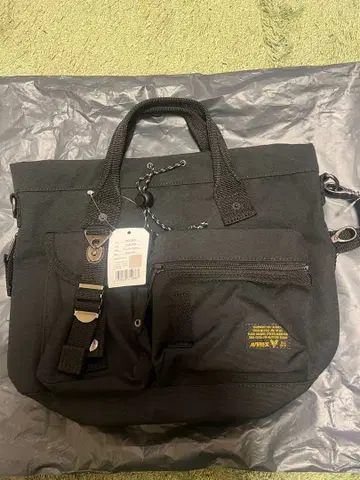 AVIREX 블랙 토트백 AVX3530