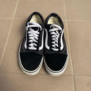 Vans 블랙/화이트 스니커즈