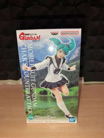 미개봉품 기동전사 건담 역습의 샤아 크웨스 파라야 피규어