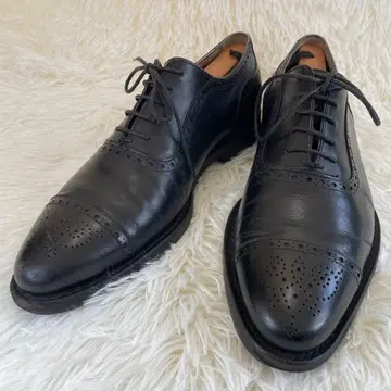 잘란 스리와야 비즈니스 스트레이트 팁 관혼상제 8 1/2