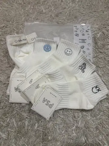 hello.PSA 스마일리 페이스 삭스 5족 세트