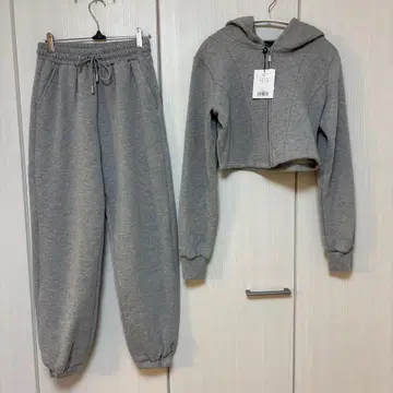 rady 코르셋 맨투맨 셋업