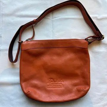 [ 새상품급 ] Dakota 젠틀리 숄더백