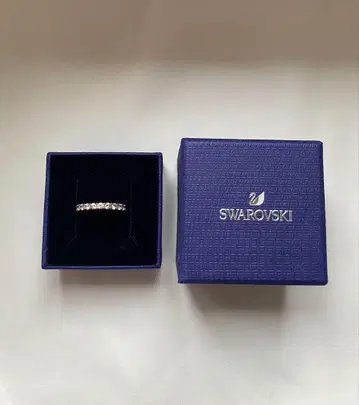 스와로브스키 비토레 50 반지