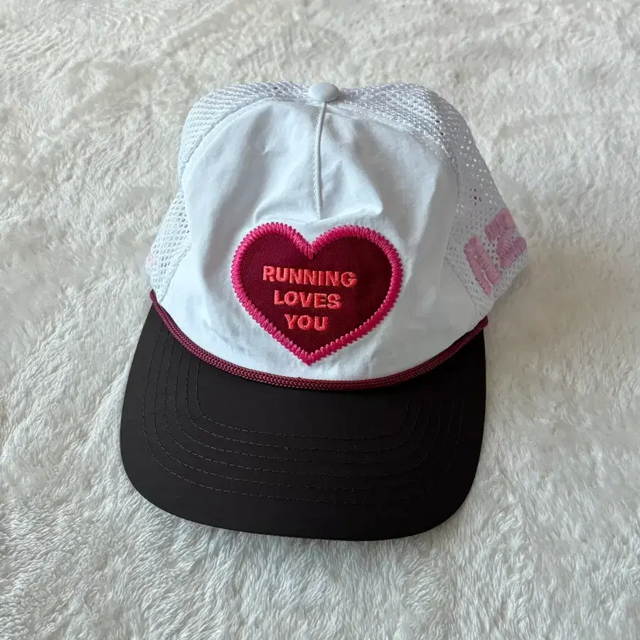 Woodz x Alex zono trucker hat on Bunjang Global Site.