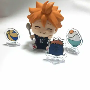 히나타 쇼요 피규어와 아크릴 스탠드 세트