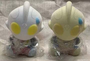 Shaky! 버블 헤드 인형 울트라맨 티가 글리터 티가