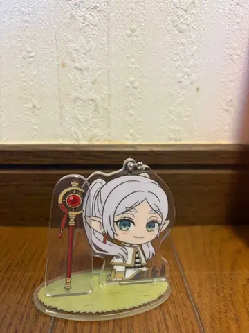 장송의 프리렌 아크릴 키링 힘멜 포함