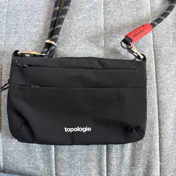 마지막 가격 인하 topologie 숄더백 90