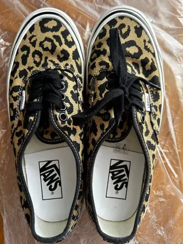 VANS 애너하임 오센틱 44DX 25.5cm 레오파드