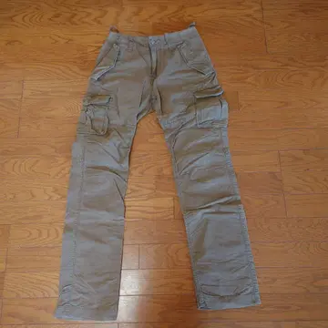 백넘버 카고 팬츠 스트레치 S 사이즈