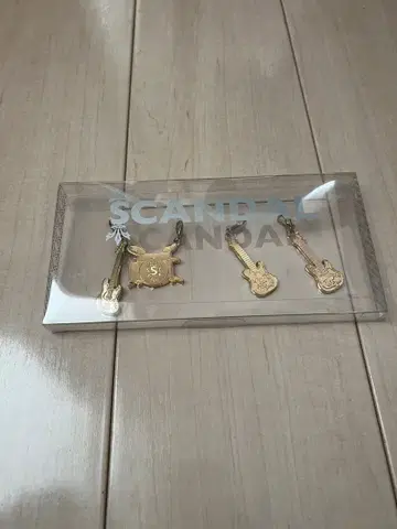 SCANDAL 키체인 기타 드럼