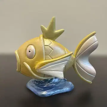 포켓몬 30주년 몬코레 금빛 갸라도스 이로치 한정판 2005년 당선품