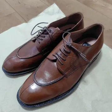 치넬리 이탈리아제 가죽 신발 브라운 26.5cm