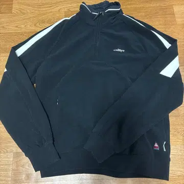 CHERVO 블랙 트레이닝복 E50 골프웨어