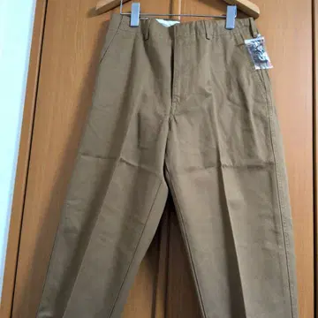 UNIQLO U 유니클로 유 / 와이드 핏 테이퍼드 앵클 치노