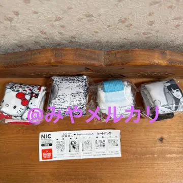 [캡슐 토이] 이토 준지 산리오 캐릭터즈 토트백 세트