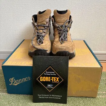 Danner GORE-TEX 트레킹 슈즈 베이지