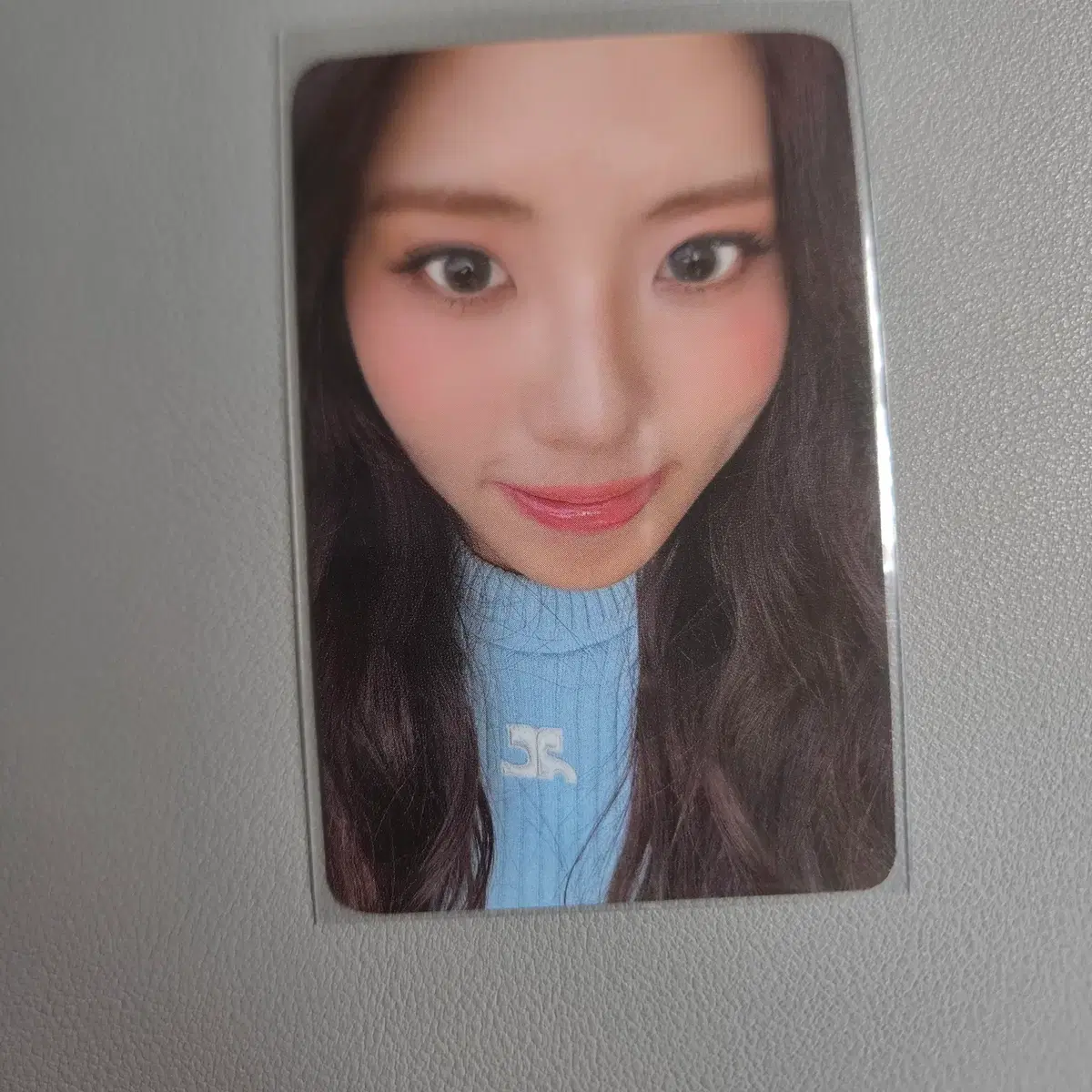 Buy FROMIS_9 Signed albums, Rare photocards on Bunjang!