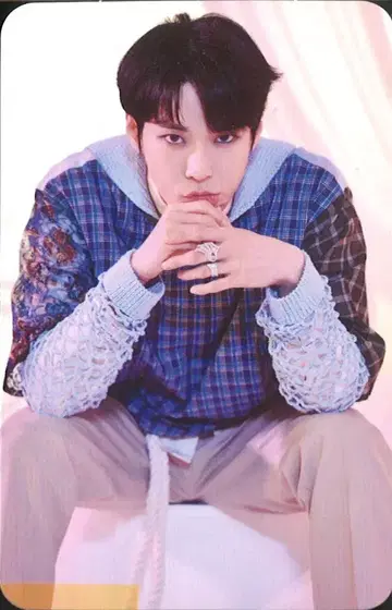 NCT 127 DOYOUNG AWAKEN