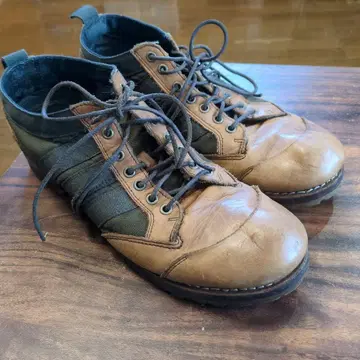 [ whoop-de-doo ] 브라운과 그린의 처카 부츠